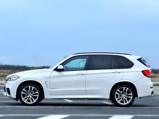 X5xドライブ 35d Mスポーツ 4WD