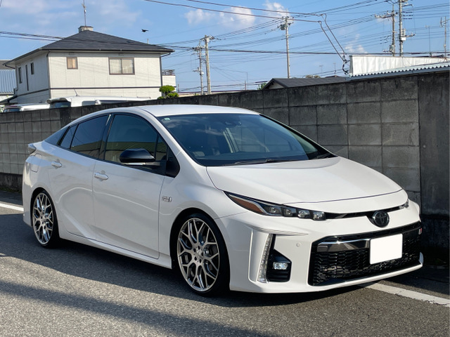 プリウスPHV1.8 S