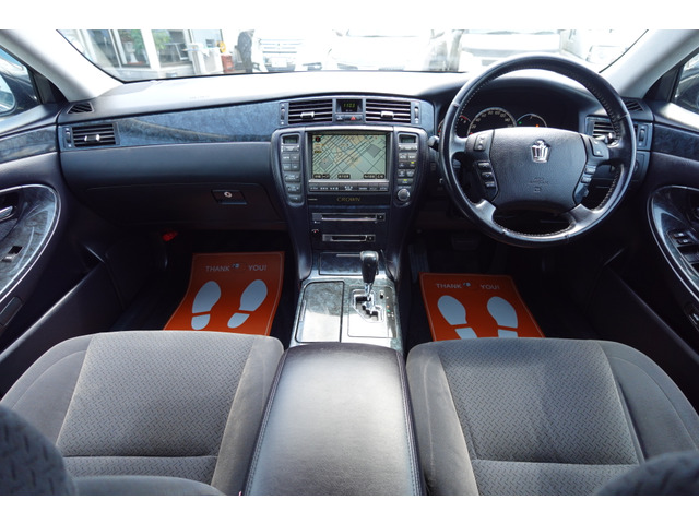 クラウンアスリート