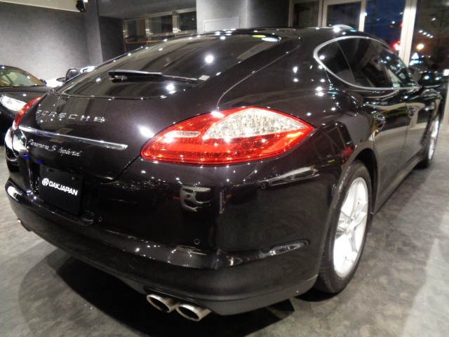 パナメーラS ハイブリッド