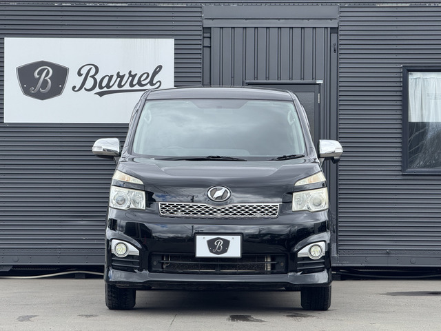 ヴォクシー2.0 ZS 煌II 4WD