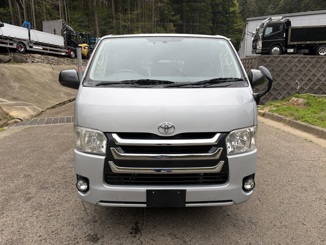 ハイエースバン3.0 DX ロング GLパッケージ ディーゼル 4WD