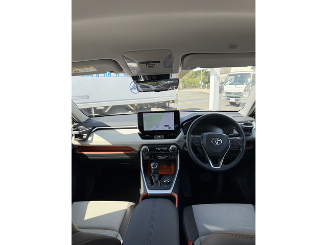 RAV42.5 ハイブリッド アドベンチャー E-Four 4WD