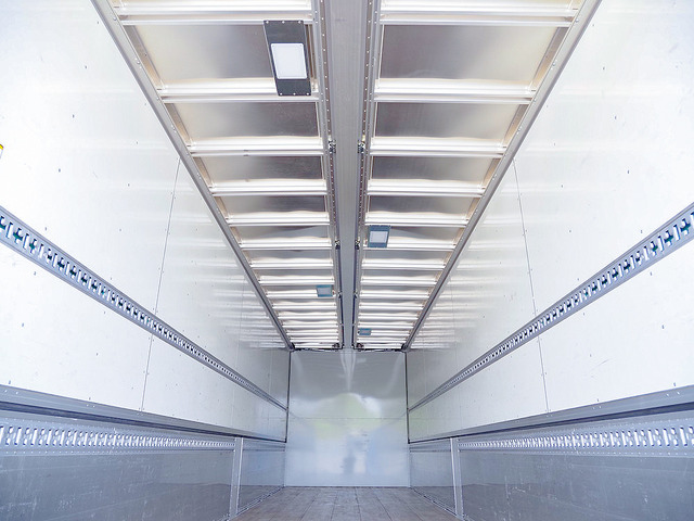 スーパーグレートウィング