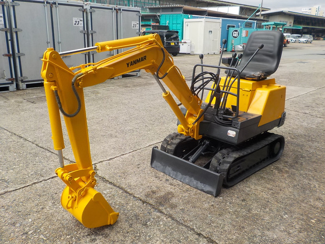 ヤンマーミニショベル