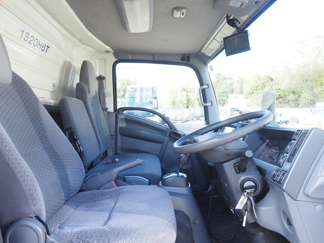 エルフ冷蔵冷凍車