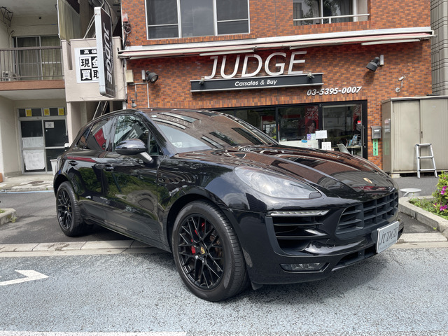 マカン（ポルシェ）GTS PDK 4WD　スポーツクロノパッケージ 中古車画像