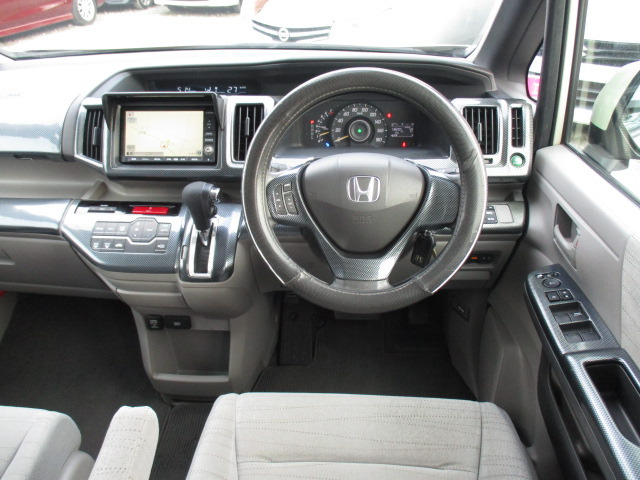 ステップワゴン2.0 G Lパッケージ