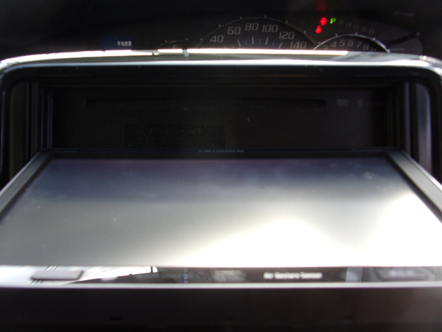 CD,DVD,SD�J�[�h�X���b�g���B