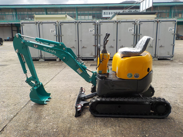 クボタミニバックホー