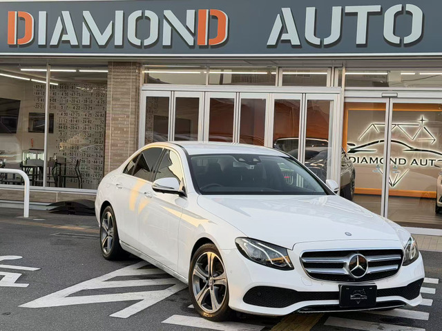 EクラスE200 アバンギャルド