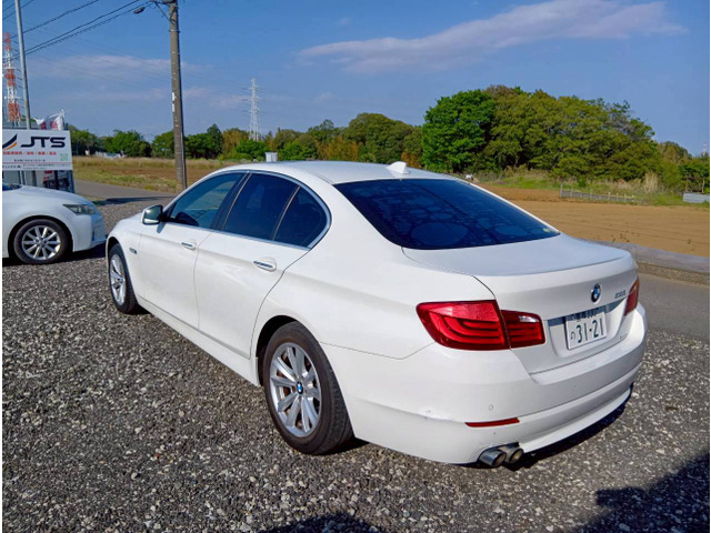 5シリーズセダン523i