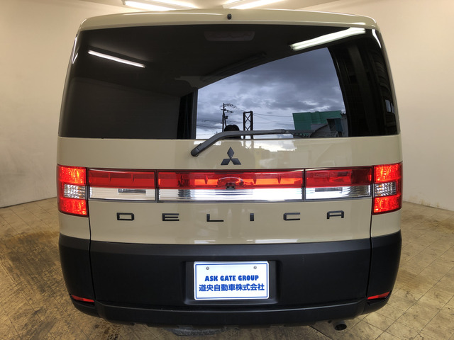 デリカD:52.2 D プレミアム 4WD