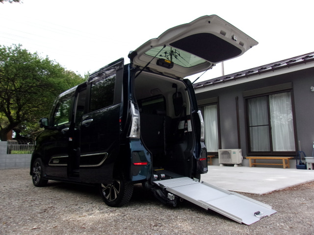 タントカスタムフレンドシップ スローパー RS スタイルセレクション