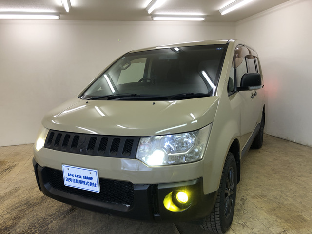 デリカD:52.2 D プレミアム 4WD