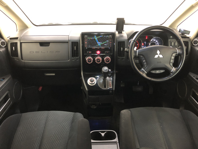 デリカD:52.2 D プレミアム 4WD