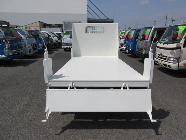 ☆リア・荷台廻りです☆三方開き☆