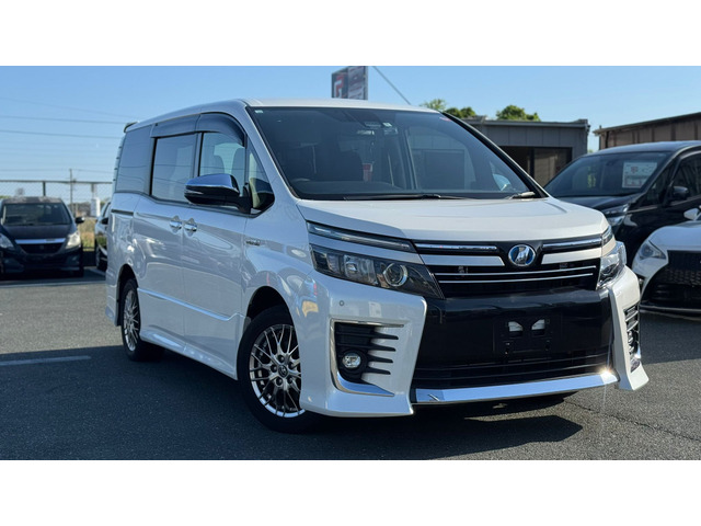 ヴォクシー1.8 ハイブリッド ZS 煌II