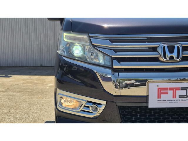 ステップワゴン2.0 スパーダ Z クールスピリット