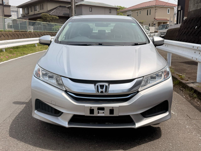 グレイス1.5 ハイブリッド LX