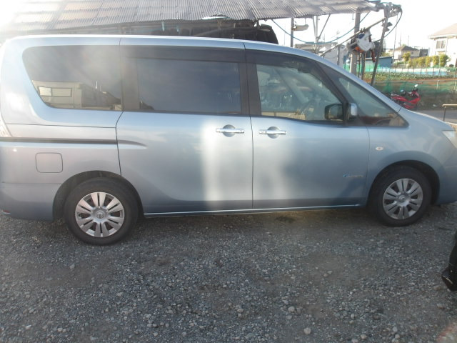 セレナ2.0 20X S-HYBRID