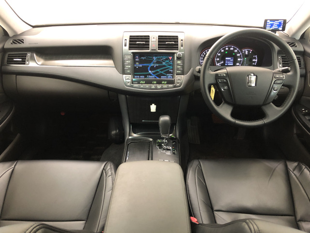 クラウンアスリート2.5 i-Four ナビパッケージ 4WD