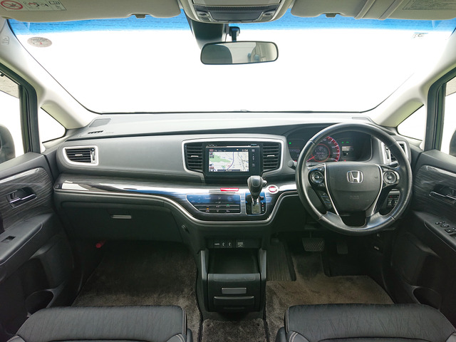 オデッセイ2.4 アブソルート