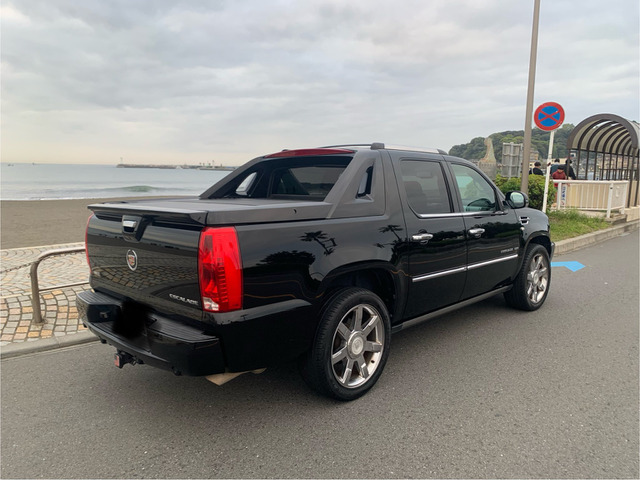 エスカレードEXT6.2 4WD