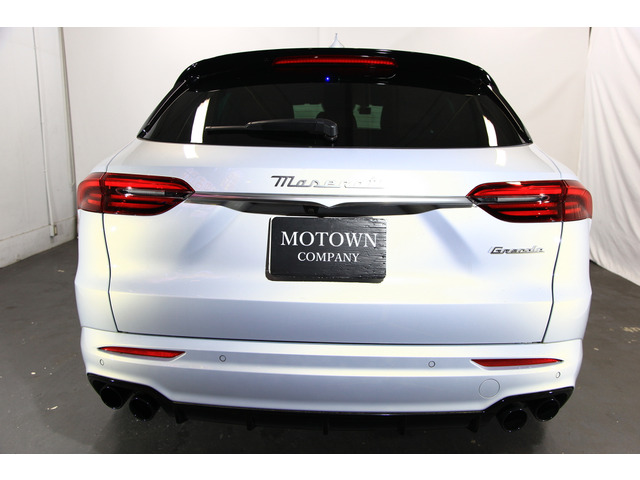 グレカーレモデナ 4WD