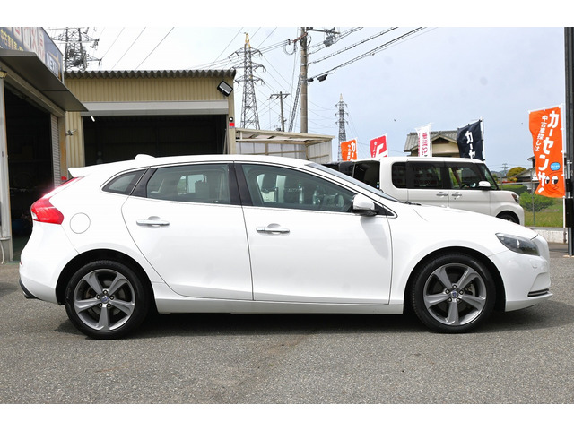 ☆★ご成約特典!オイル交換無料★☆ ご成約いただきましたお客様限定!ご納車時のオイル交換を無料で実施中です!新しいカーライフをフレッシュな状態でスタートしていただけます♪