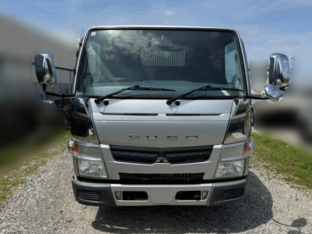 キャンターダンプ