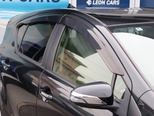 アクア1.5 G ブラックソフトレザーセレクション