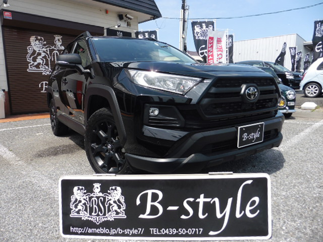 RAV42.0 アドベンチャー オフロードパッケージ II 4WD
