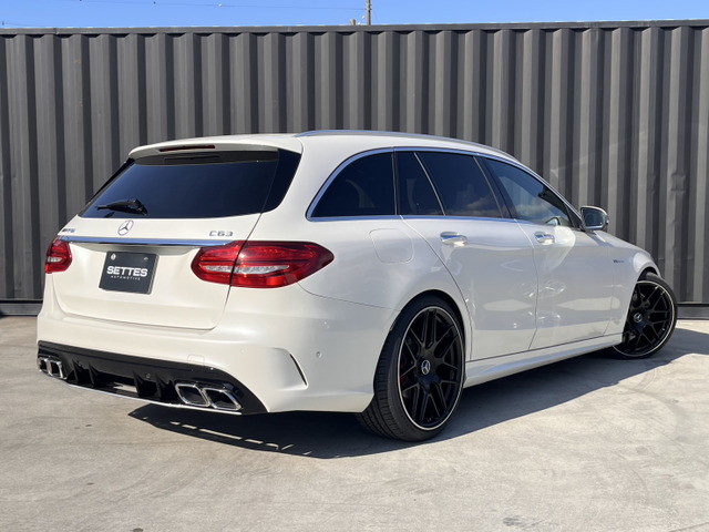 CクラスワゴンC220d ローレウスエディション