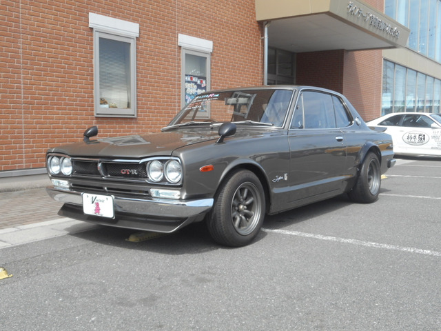 スカイライン2.0 GT