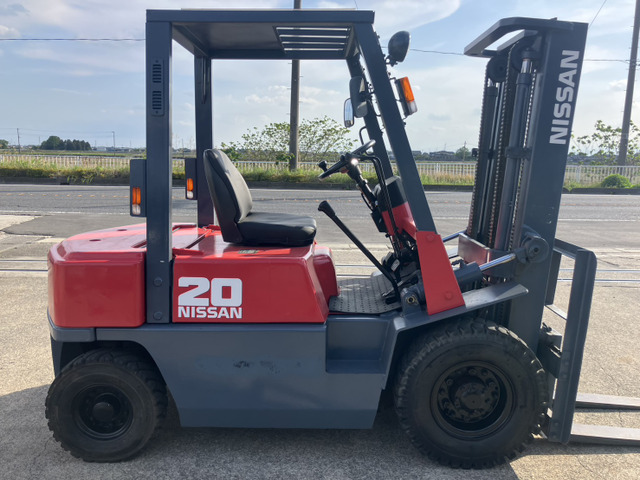 日産フォークリフト