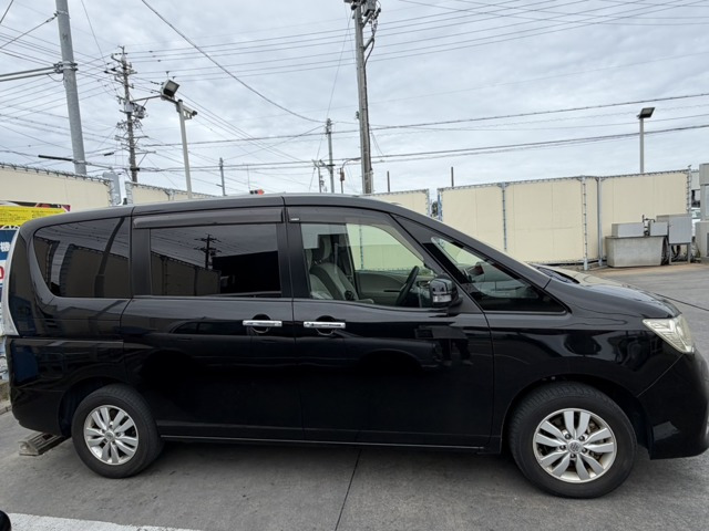 ランディ2.0 G 4WD