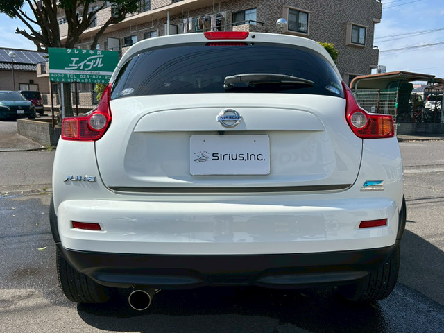 ジューク1.5 15RX アーバンセレクション