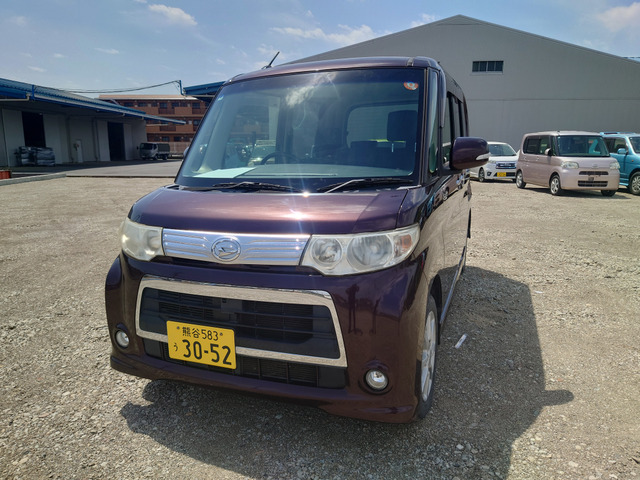 タントカスタムX 4WD