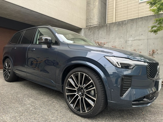 XC90ウルトラ T8 AWD プラグイン ハイブリッド 4WD