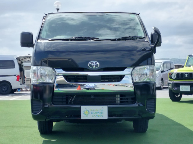 ハイエースバン