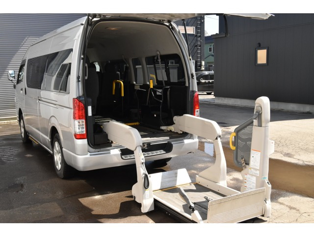 レジアスエース2.7 ウェルキャブ Bタイプ スーパーロング 4WD