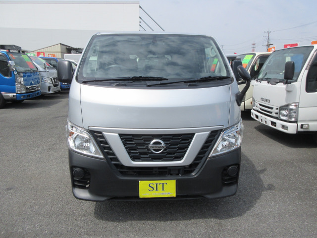 NV350キャラバン2.0 DX ロング