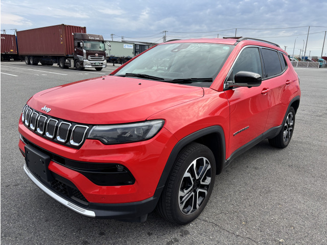 �X��肩��{�i�I�ȃA�E�g�h�A�܂őΉ��ł���A�^�t��SUV�ł�!