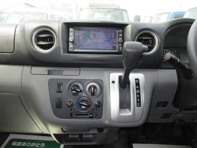 �������E�C���p�l���ł���