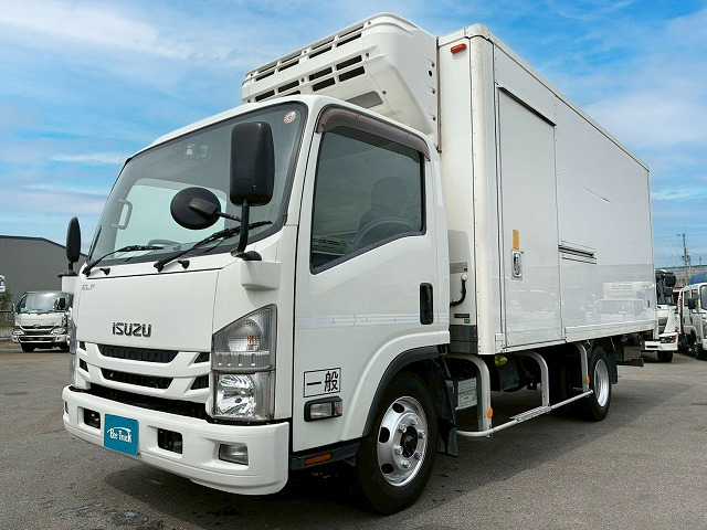 エルフ冷蔵冷凍車