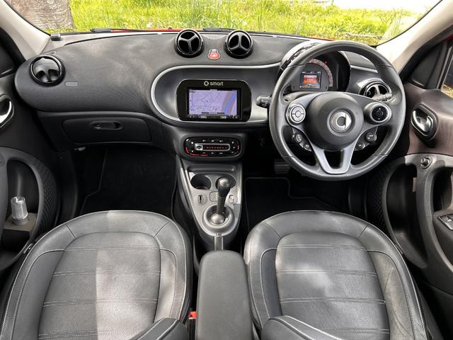 スマートフォーフォー