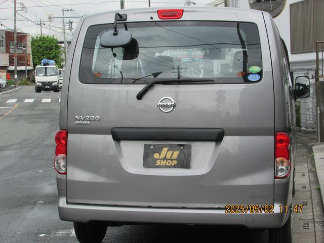 NV200バネットバン1.6 VX