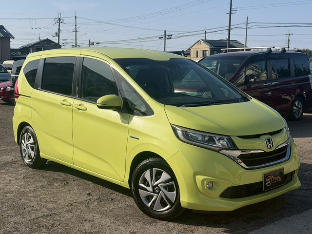 フリードハイブリッド