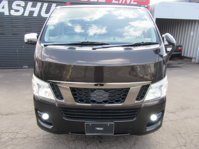 NV350キャラバン2.5 プレミアムGX ロング クロムギアパッケージ バージョンブラック ディーゼル 4WD